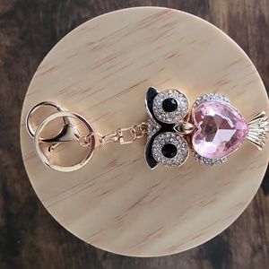 Bling owl Keychain with pink heart.